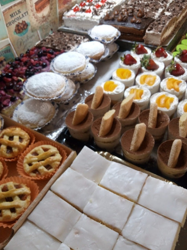 Mesa Dulce Completa Para 50 Personas