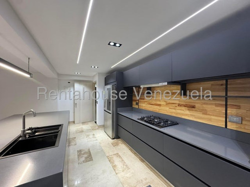 Hermoso Apartamento En Venta En Las Minas
