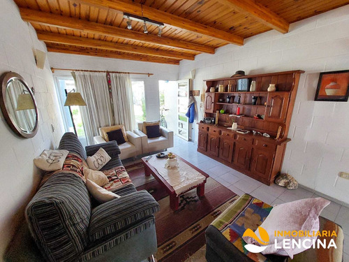 Imagen 3 de 26 de Duplex En Venta - 3 Dormitorios - Carlos Paz