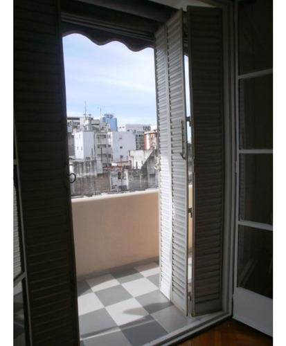 San Telmo, Carlos Calvo 1200, 3 Amb, 65m2, U$s 650 + Luz + Internet.