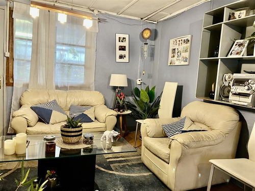 Casa En Venta De 3 Dorm. En Lo Barnechea, Pueblo Barnechea
