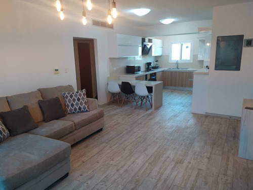 Imagen 5 de 8 de Apartamento Vacacional-ejecutivo En Lechería,