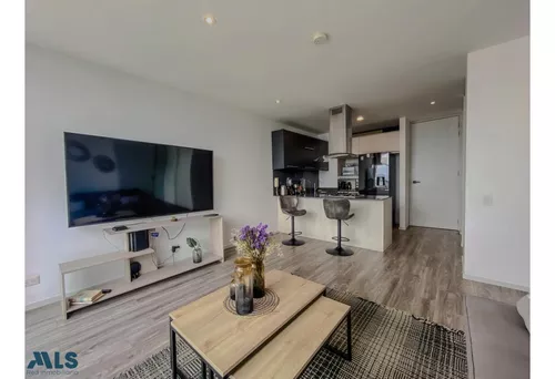 Vive Con Lujo Y Comodidad En El Corazón De Medell...(mls#254203)