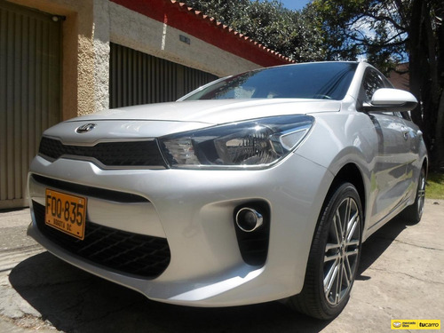 Kia Rio 1.4 Vibrant Mt Full Equipo