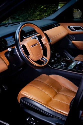 Land Rover Range Rover Velar 3.0 R-dynamic HSE