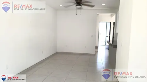Venta De Casa En Condominio, Atlacholoaya, Xochitepec, Morelosclave 5462