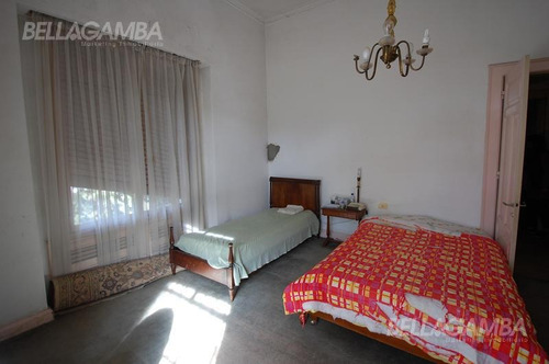 Imagen 10 de 17 de Destacada Residencia Excelente Ubicación.