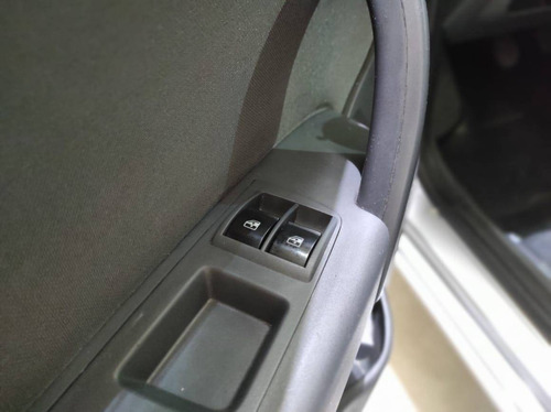Fiat Palio 1.0 Mpi Attractive 8v Flex 4p Manual