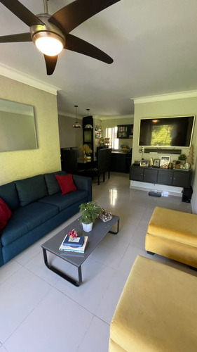 Se Vende Apartamento En Evaristo Morales