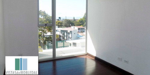Se Alquila Apartamento En Torre 6to Piso