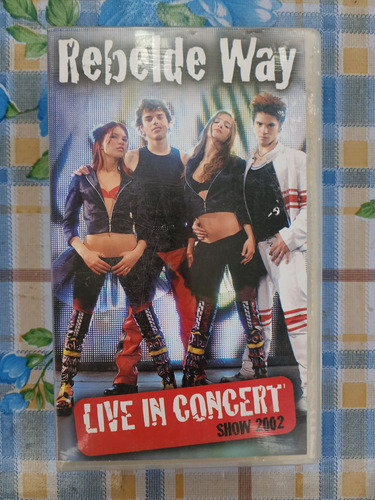 Pelicula Vhs Rebelde Way Live In Concert Show 2002 (Usado)