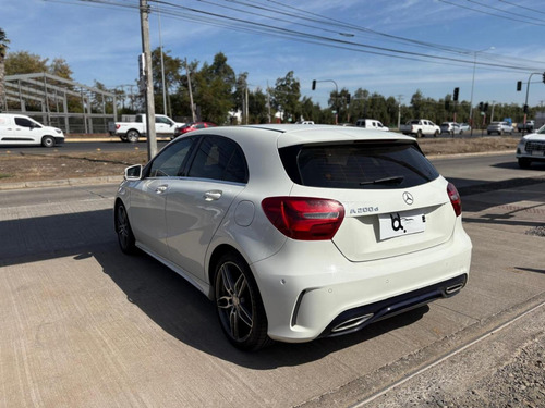 Mercedes-benz A200 D 2017