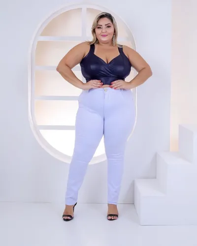 Calça branca best sale plus size enfermagem