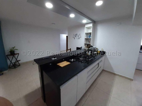 Imagen 5 de 30 de Gustavo Zavala Rentahouse 22-23887