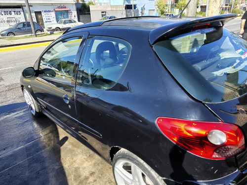 Peugeot 207 1.6 Sedan Xt Premium