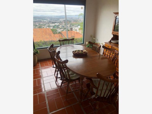Imagen 7 de 12 de Renta Casa Con Jardin Y Vistas Espectaculares En Corregidora