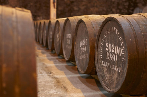 Imagen 3 de 6 de Whisky Glen Grant 10 Años Single Malt 1 Litro Estuche