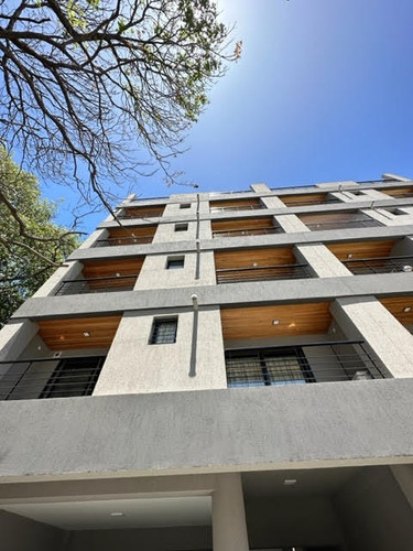 Venta - Hermoso Depto 2 Ambientes A Estrenar Con Cochera