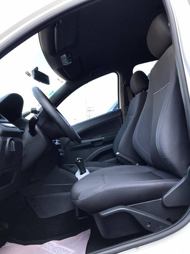 Volkswagen Gol 1.0 12v Mpi Totalflex Track 4p Manual
