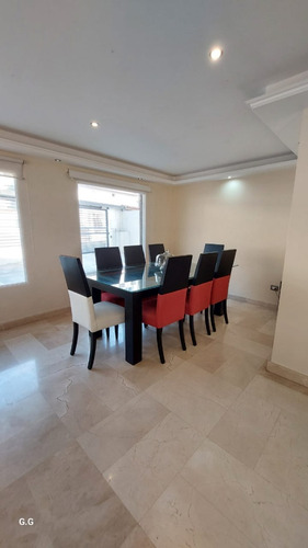 Casa Remodelada En Urb Parque El Retiro San Antonio De Los Altos