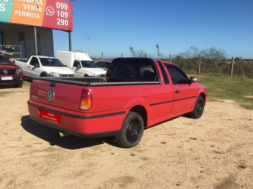 Volkswagen Saveiro 1.6 Base