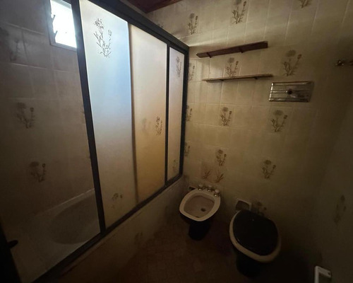 Casa En José Manuel Estrada 906
