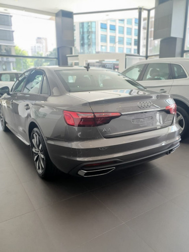 Audi A4 2.0 40 Tfsi Front