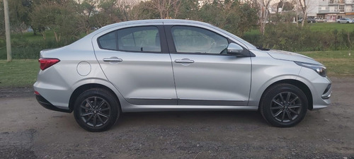 Fiat Cronos 1.3 Stile Mt