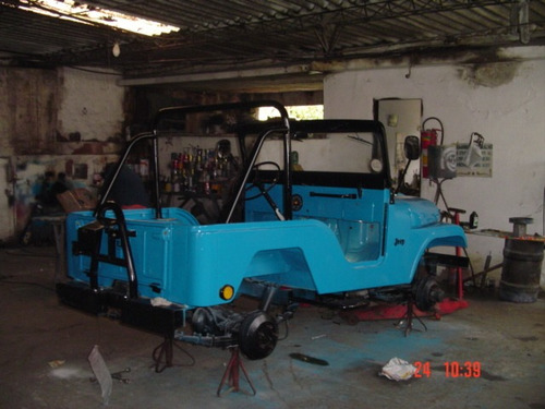 Jeep Willys 4x4 Gasolina 1972 Azul Restaurado Original