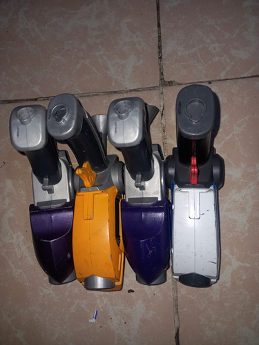 4 Pistolas Bajoterra Lanzababosas Slugterra (de Uso) (Usado)