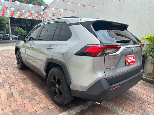 Toyota RAV4 2.5 Xle Hev 4X4 Cvt