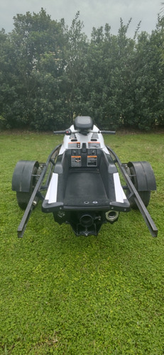 Imagen 5 de 8 de Jetski Yamaha Superjet 701