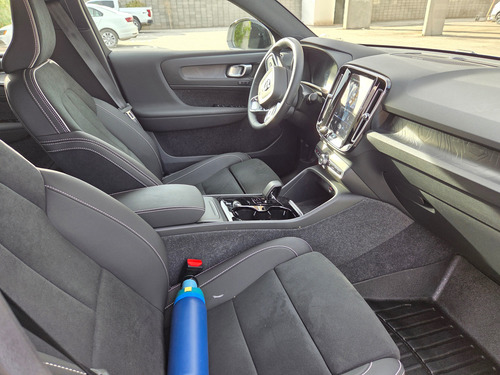 Volvo C40 Recharge Twin