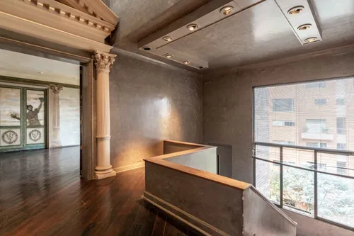Casa En Venta En Los Rosales. Cod V8059