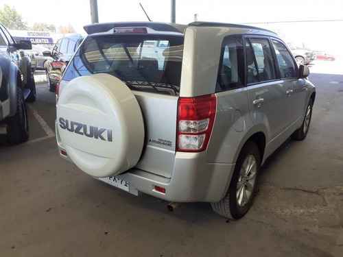 Suzuki Grand Nomade Glx 2.4 2019
