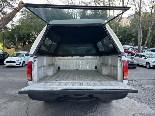 Ford F-150 4.2 Xl V6 Mt 2006