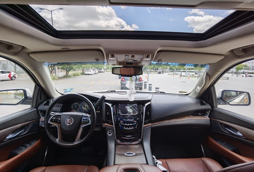 Imagen 10 de 15 de Cadillac Escalade Esv 2015 6.2 Premium V8 At