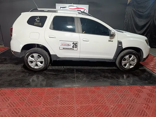 Renault Duster 1.3 Intense Cvt