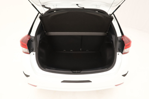 Imagen 7 de 15 de Toyota Yaris 1.5 Xls Pack Cvt 5p 2021 0km