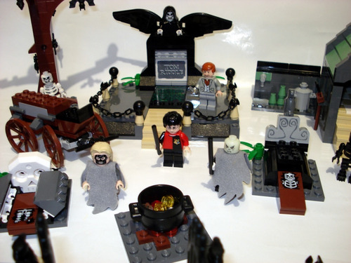 Lego Harry Potter Graveyard Duel Set # 4766 100% Original (Usado)
