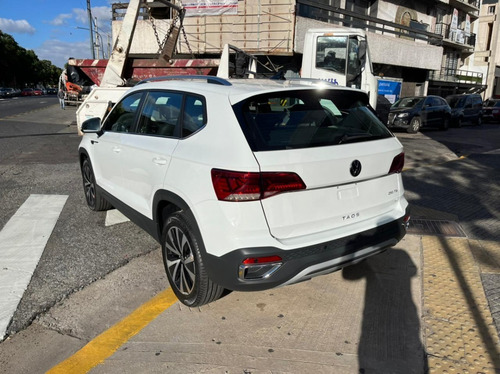 Imagen 14 de 25 de Volkswagen Taos 1.4tsi Highline Tiptronic 150cv Financiacion