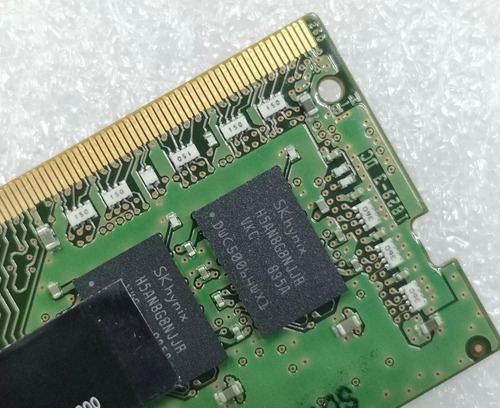 Remate Memoria Notebook Sk Hynix 8gb 1rx8 Ddr4 Pc4-2666 Mhz