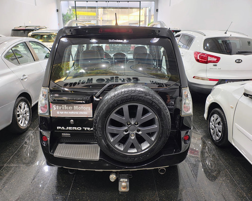 Mitsubishi Pajero TR4 2.0 4X4 16V 140CV FLEX 4P AUTOMÁTICO