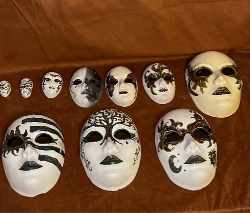 Mascaras De Yeso Pintadas, Son 10