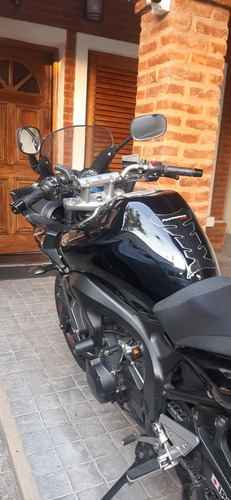 Yamaha Fazer 600