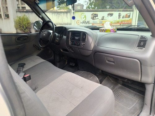 Imagen 7 de 11 de Ford F-150
