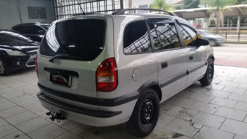 Imagem 6 de 9 de Chevrolet Zafira 2.0 Mpfi 16v Gasolina 4p Manual