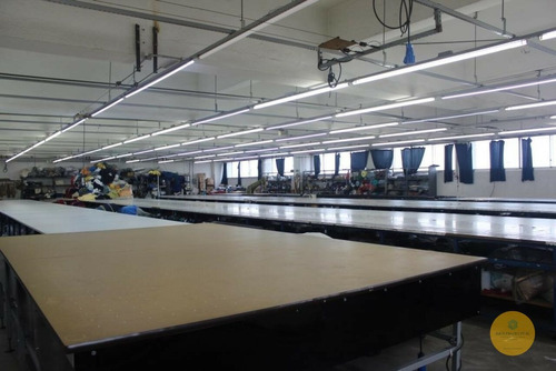 Imagem 6 de 8 de Aluga-se / Vende-se ? Prédio Industrial / Escritórios - Ic878