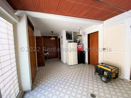 Ana Torres. Casa En Venta 245322 En El Cafetal