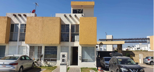 Casa En Venta En Fraccionamiento Villas San Fernando 2 En Cuautlancingo, Puebla